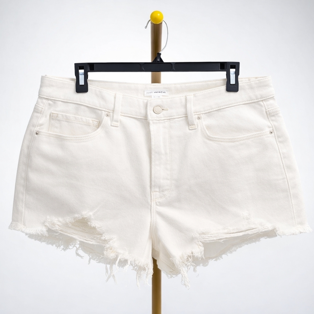NWT Good American Cloud White Good 90s Jean Shorts Size 10